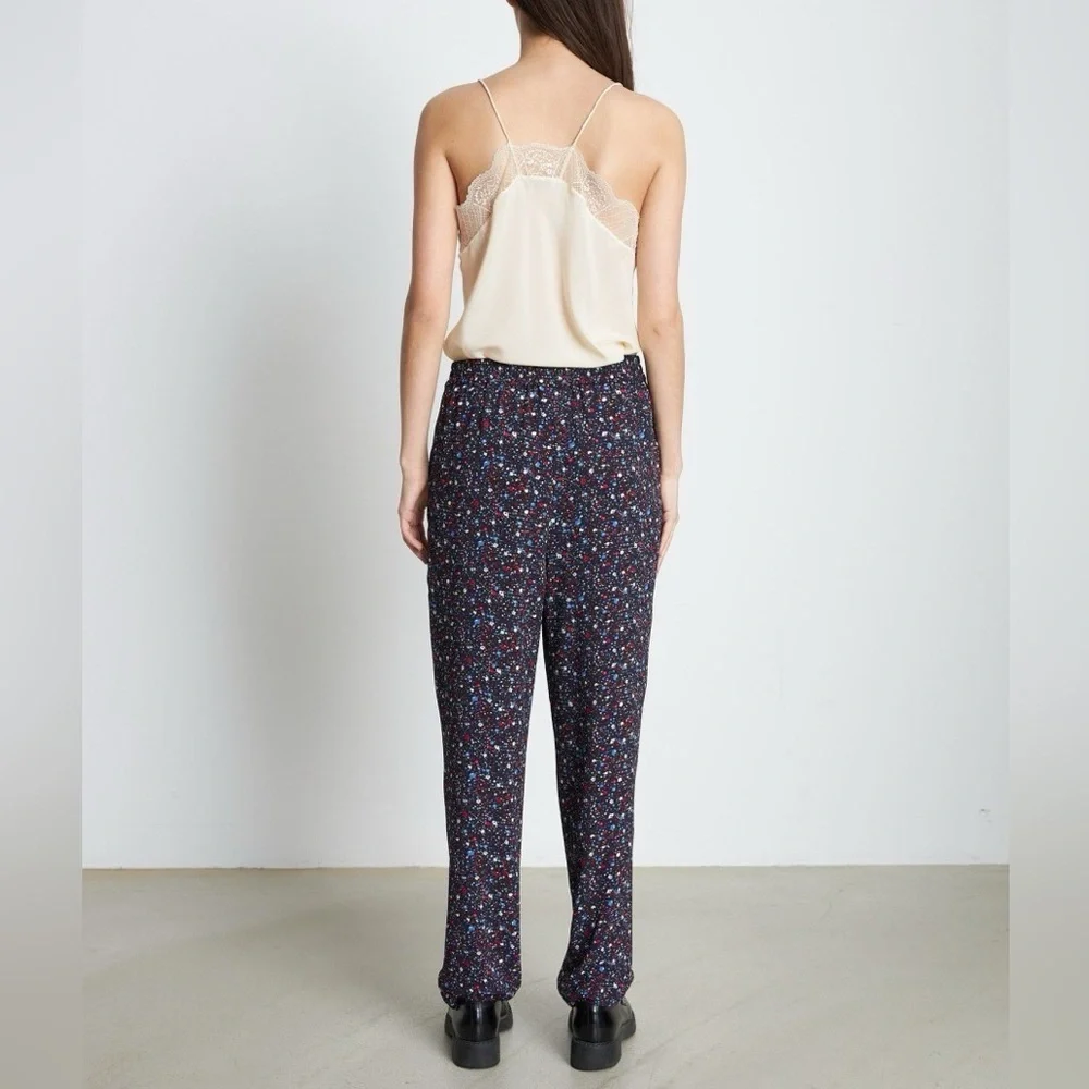 NWT Anthropologie x Stella Nova Olive Pants in Navy Ditzy Blue Floral Print XS - Picture 2 of 14